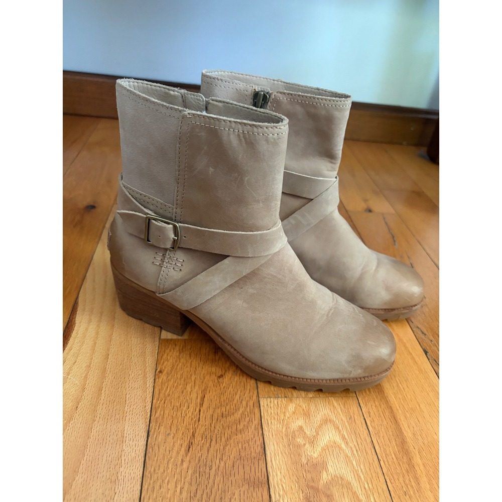 Sorel Women's Cate Buckle Booties Tan Beige Size 8